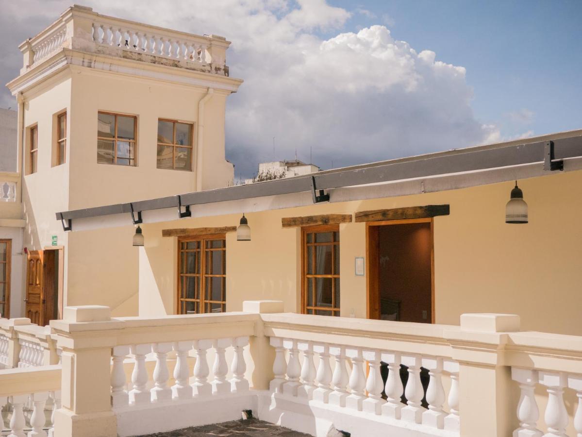 Casona 1914 Quito - Gothic Cathedral View Rooftop 외부 사진